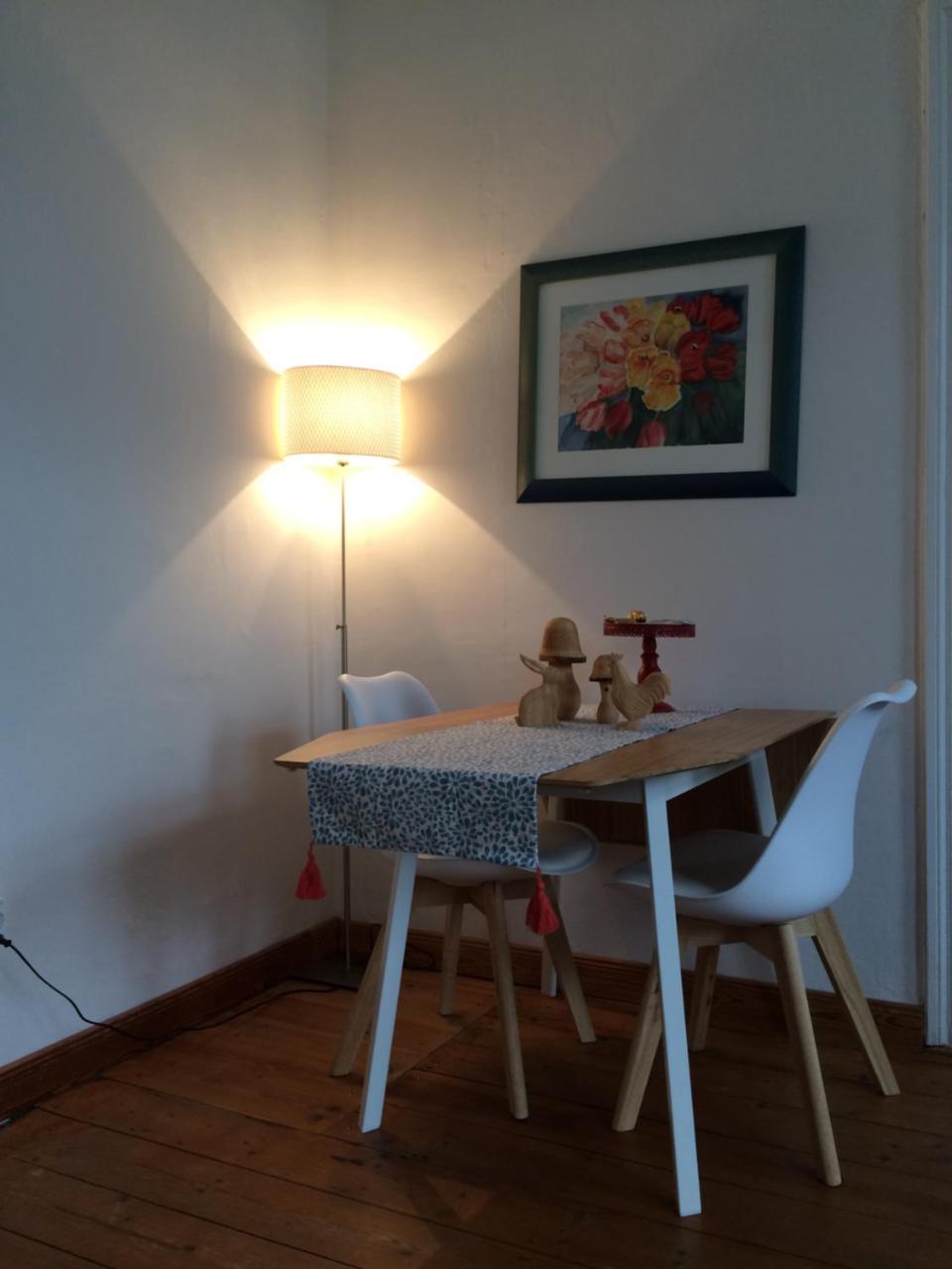 Ferienwohnung Schoenwaelder Mit Kleiner Terrasse Und Wall Box Buxtehude Exterior foto